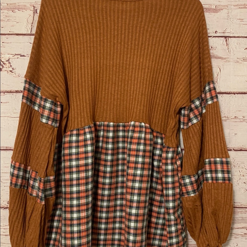 Sweater Top - Picture 3 of 4